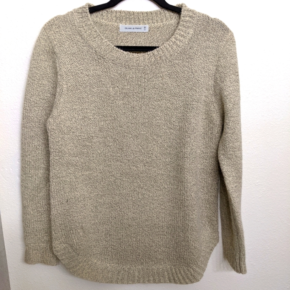 Glam & Fame Beige Sweater Size S/M